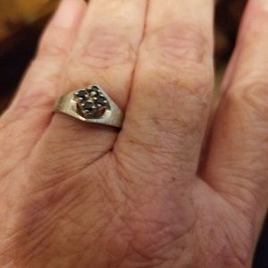 10kt White Gold Ring Blue Sapphire Ring, size 7.75